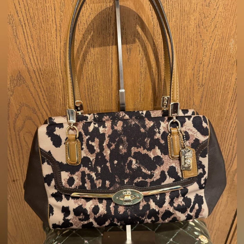 COACH Madison 25642 Ocelot Print w/Tan and dark brown leather.Peach color lining